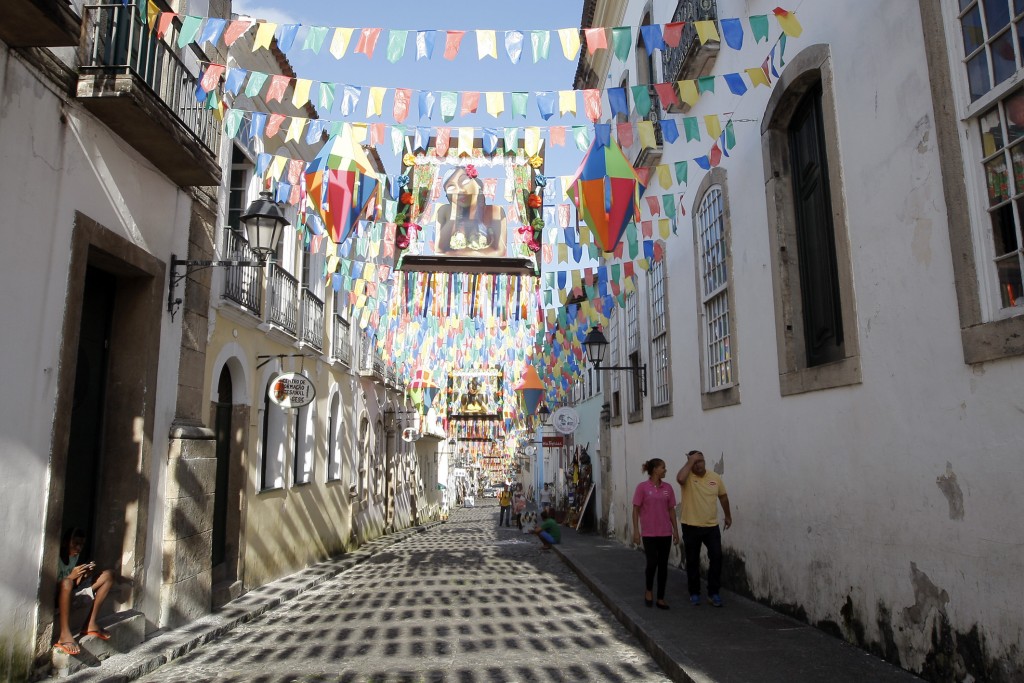 Na lista de pontos turísticos tem  visita monitorada ao centro histórico, e chegada ao Pelourinho (Foto: Camila Souza) 