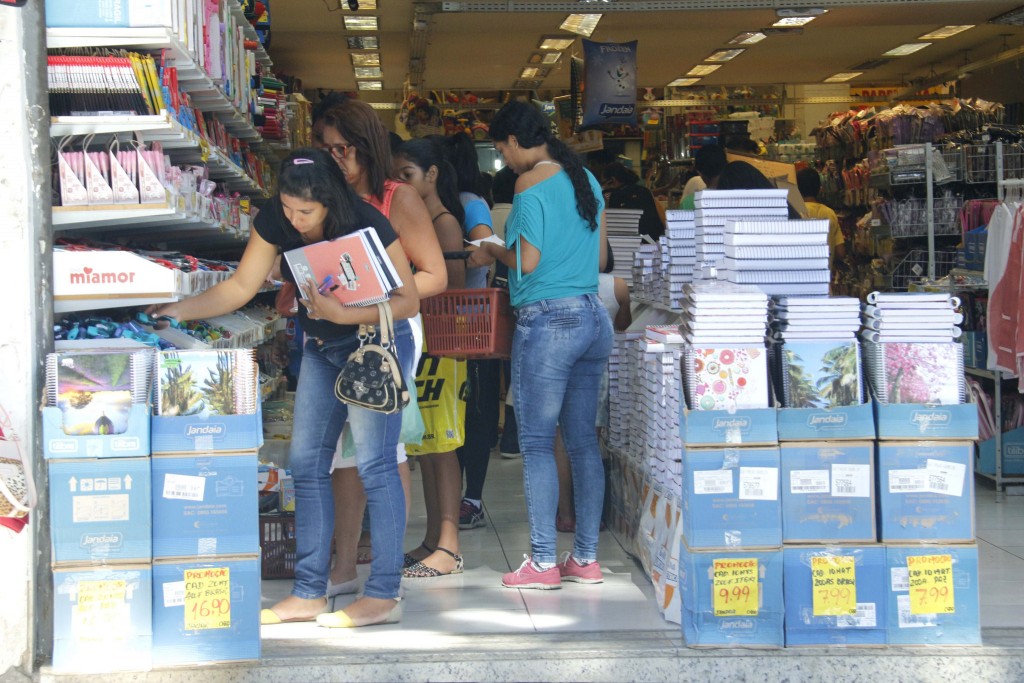 Procon Santo André recomenda ao consumidor a pesquisa de preço nos comércios, antes da compra definitiva (Foto: Anderson Pedro/PSA)