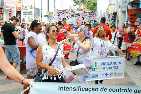 Em 2015, o bloco chamou atenção para atividades de prevenção e promoção ao bem-estar físico (Foto: Anderson Pedro/PSA)