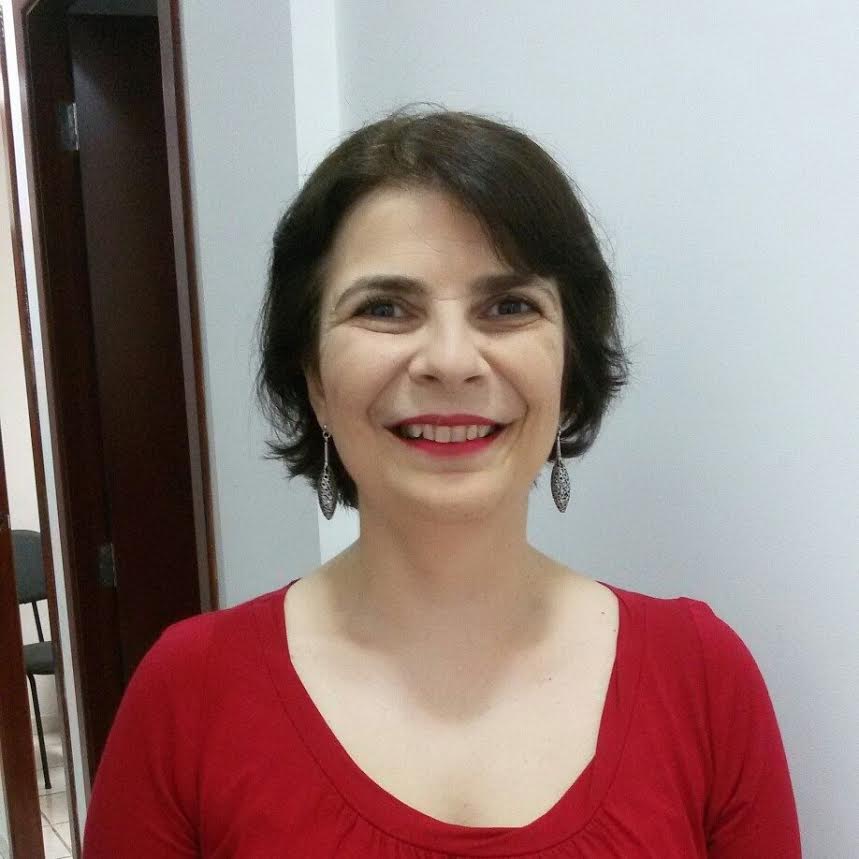 Lígia Maria Vezzaro Caravieri é uma das psicólogas