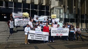 Moradores fizeram manifestação contra a falta de água (Tamara Polastre)