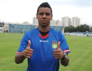 Atacante é a oitava contratação do São Caetano para o Campeonato Paulista (Foto: Fabrício Cortinove)