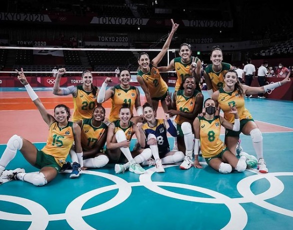 Vôlei feminino passa fácil pela Coreia do Sul e estreia ...