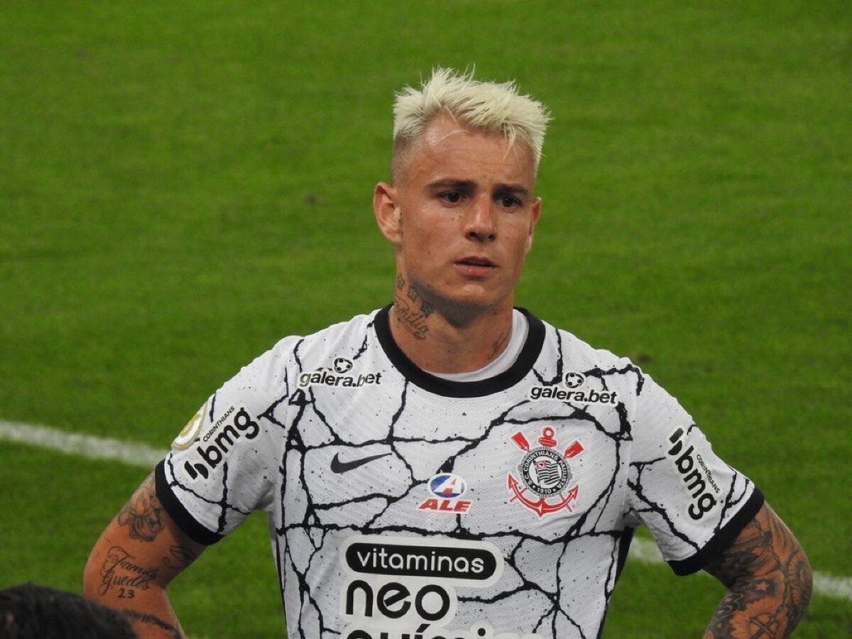 Corinthians: torcedores fazem pix pra Róger Guedes para evitar saída do  atacante