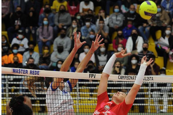 Sesi Vôlei Bauru e EC Pinheiros farão a final do Paulista Feminino 2022