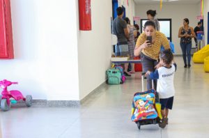 Na volta às aulas, Prefeitura de São Caetano lança aplicativo para entrega  dos auxílios material e uniforme escolar - Folha De São Caetano
