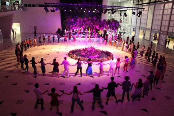 Cesc Santo André hosts the 3rd Round Dance Festival