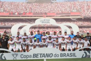 Copa do Brasil: São Paulo vence o Flamengo e se aproxima de título