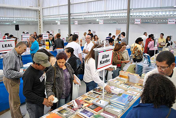 imagem-megafeirao-de-livros-em-santo-andre