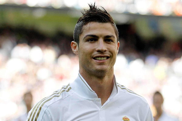 Cristiano Ronaldo: Vou continuar a jogar esta época e na próxima