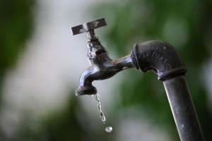 imagem-associacao-aciona-justica-contra-multa-da-agua-em-sao-paulo