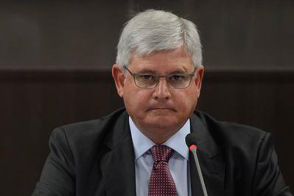 imagem-janot-pede-novas-medidas-para-decidir-se-abre-novo-inquerito-contra-lobao-no-st