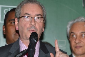 Cunha foi levado para presídio estadual (Foto: Banco de Dados)