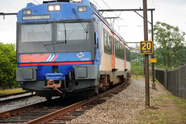 CPTM cria serviço expresso na Linha 10-Turquesa até a estação Luz